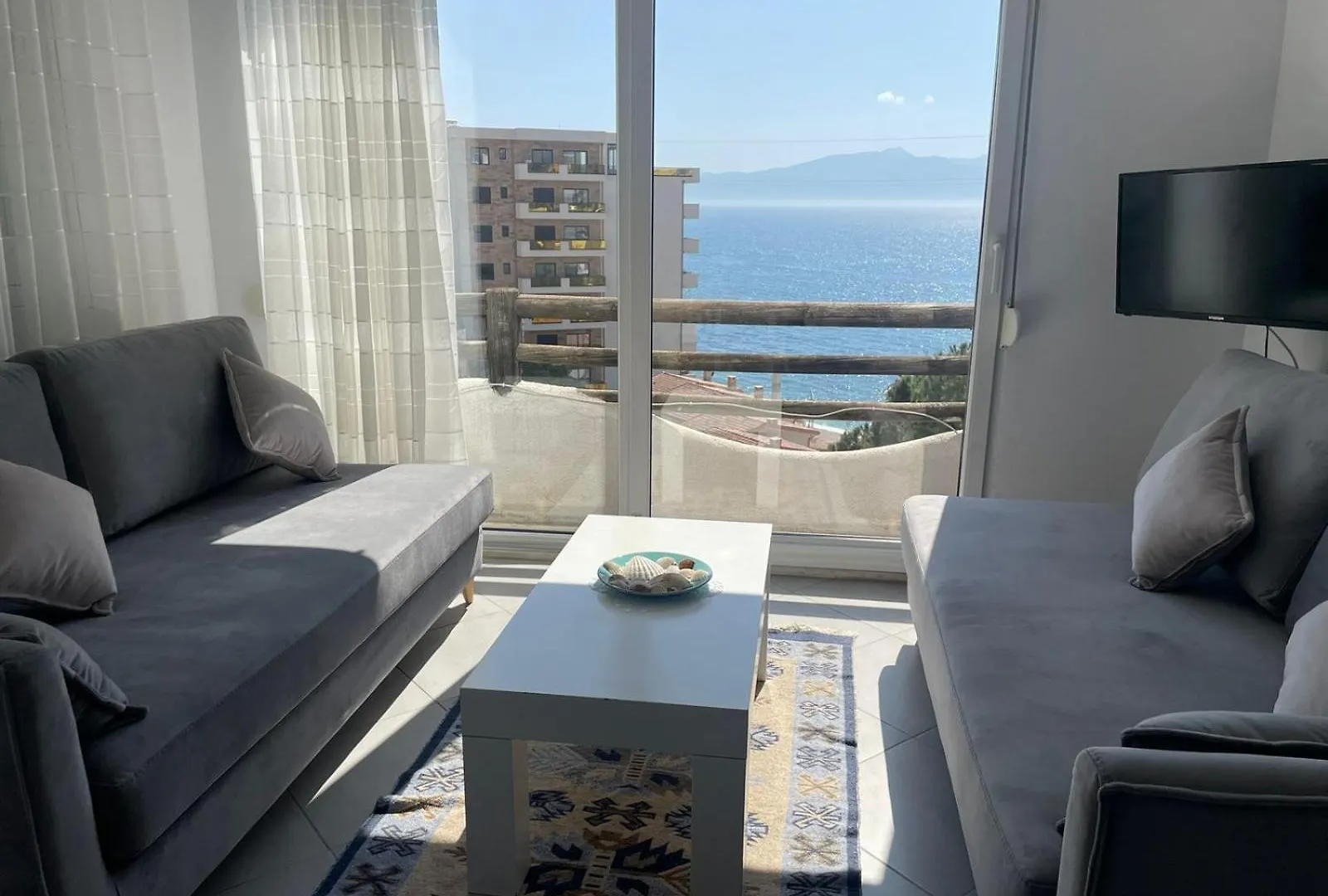 Bellavista Apartments Bougainville Bay Sarandë